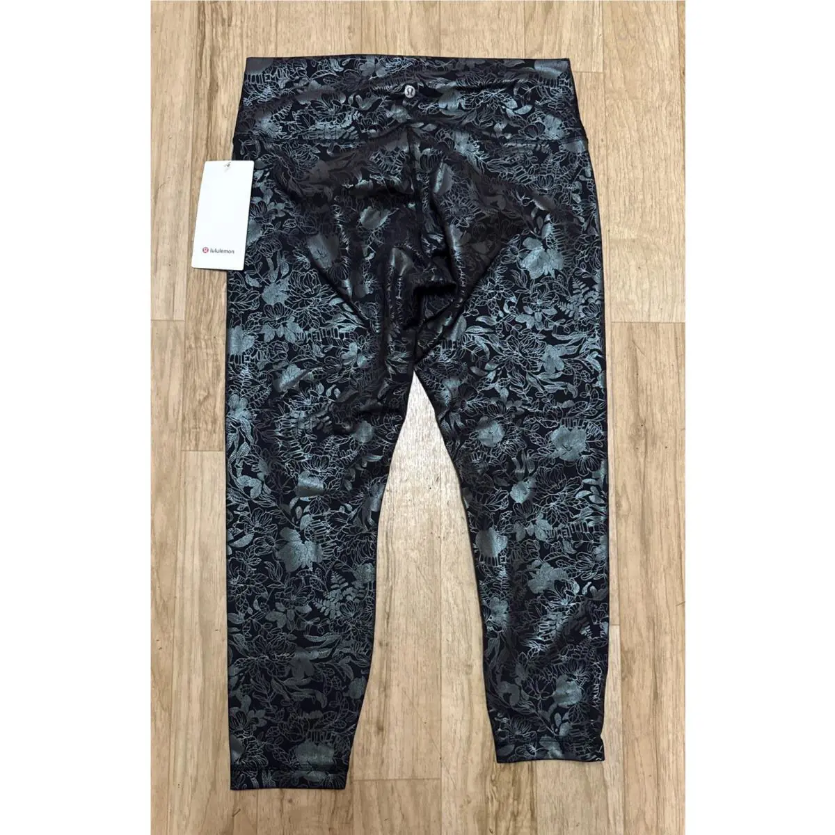 Lululemon clothing - Logo Flourish Black Iridescent Foil 6