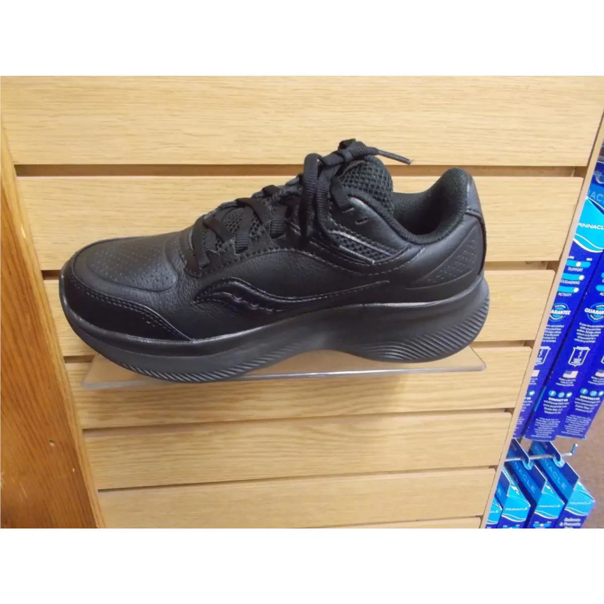 Saucony shoes - SAUCONY INTEGRITY METRO - INTEGRITY METRO - Black 4