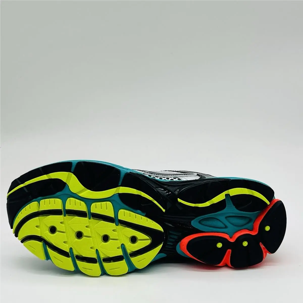 Saucony shoes - Saucony Progrid Omni 9 - Progrid Omni - S70739-27 - Black 5
