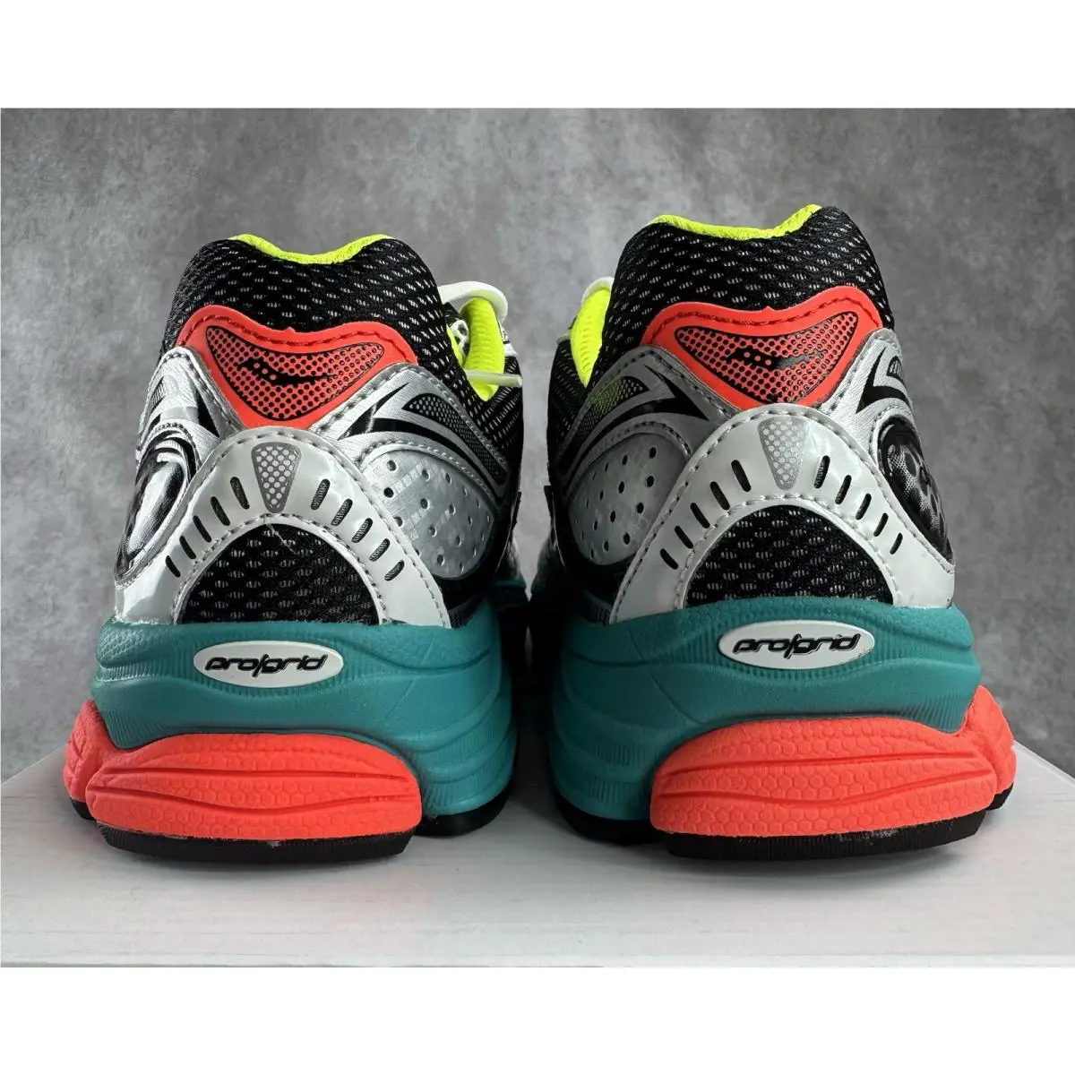 Saucony shoes - Saucony Progrid Omni 9 - Progrid Omni - S70739-27 - Silver (UPC: 195019124394) 4