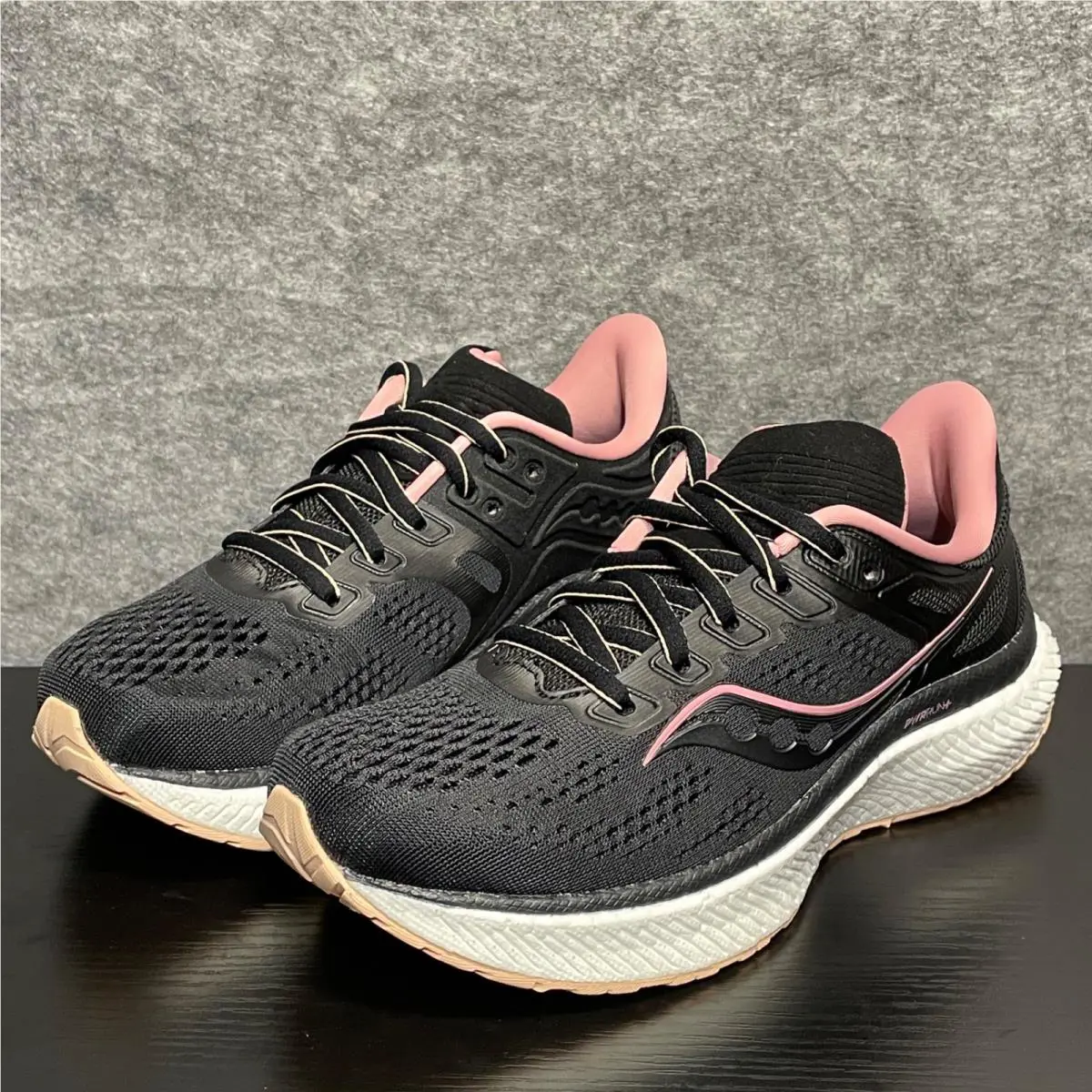 Saucony shoes - Saucony Hurricane 23 - Hurricane - S10615-45 - Black 0