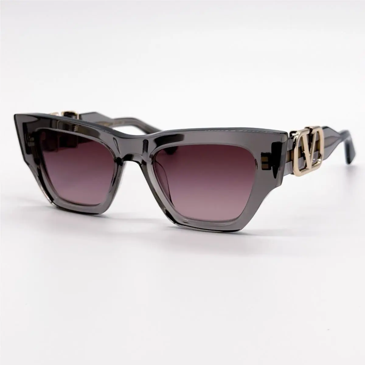 Valentino Sunglasses VLS-166C Violet Women Cat Eye Eyewear