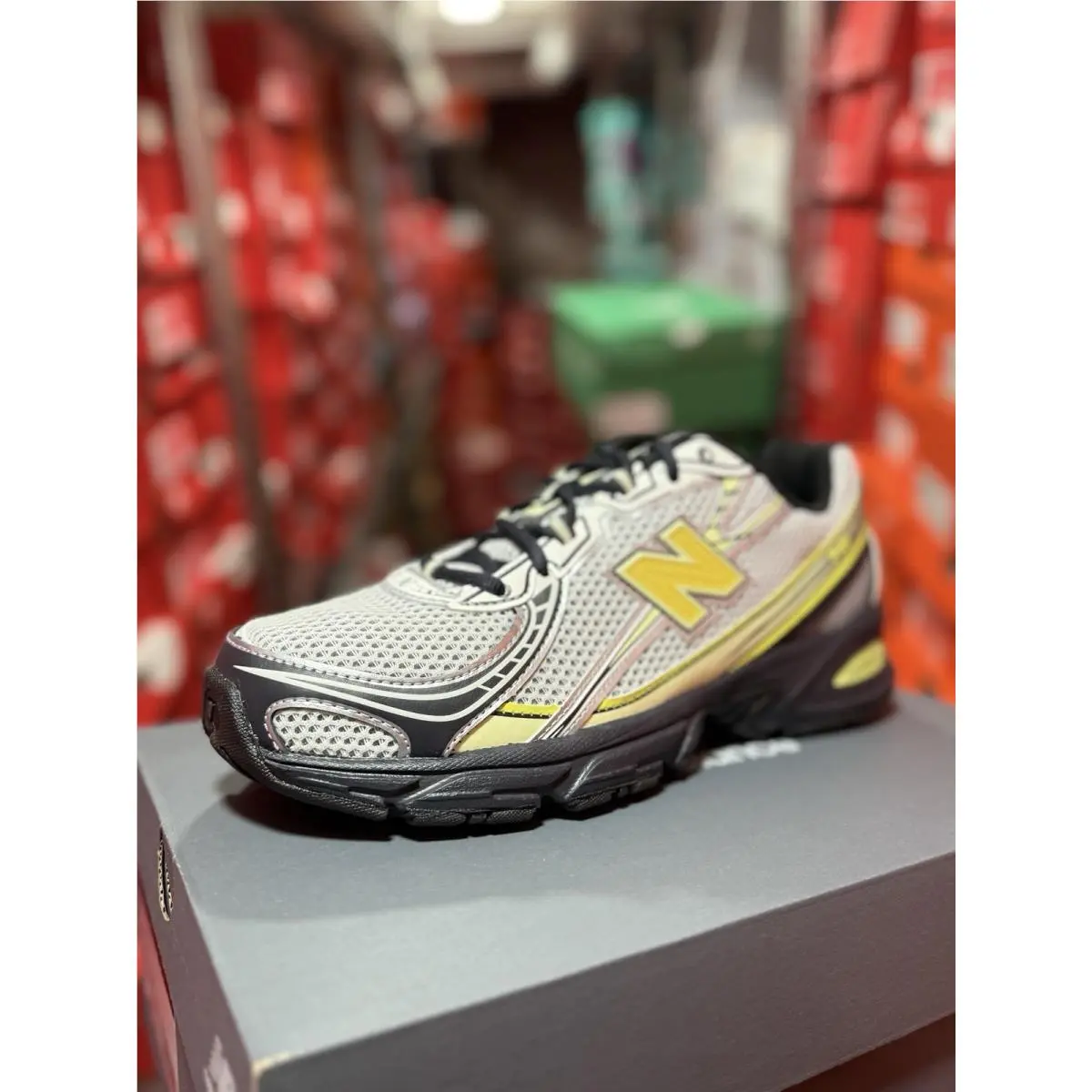 New Balance shoes - New Balance 740 - U740FR2 - Black 26