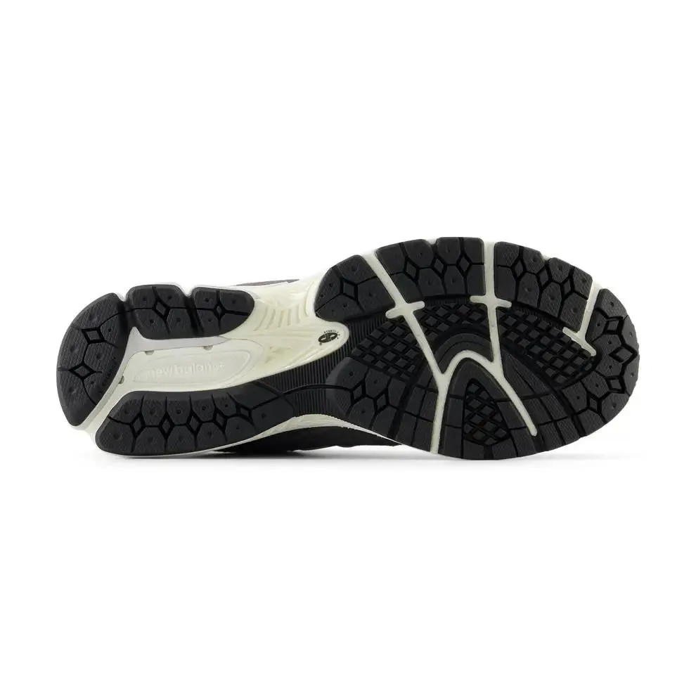 New Balance shoes - New Balance 2002R - Multicolor, s: Grey/Grey M2002RFB 4