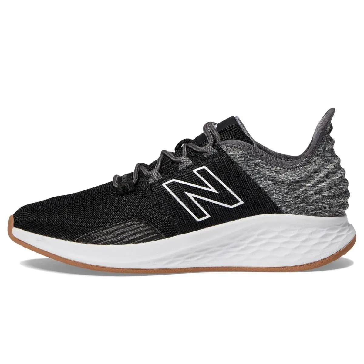 New Balance shoes - Black/Gum 8