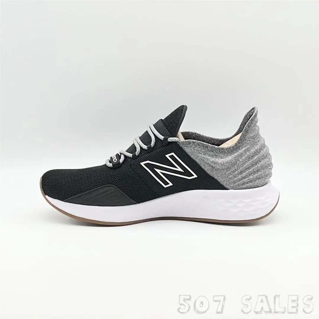 New Balance shoes - New Balance Fresh Foam Roav - WROAVTK - Black 0