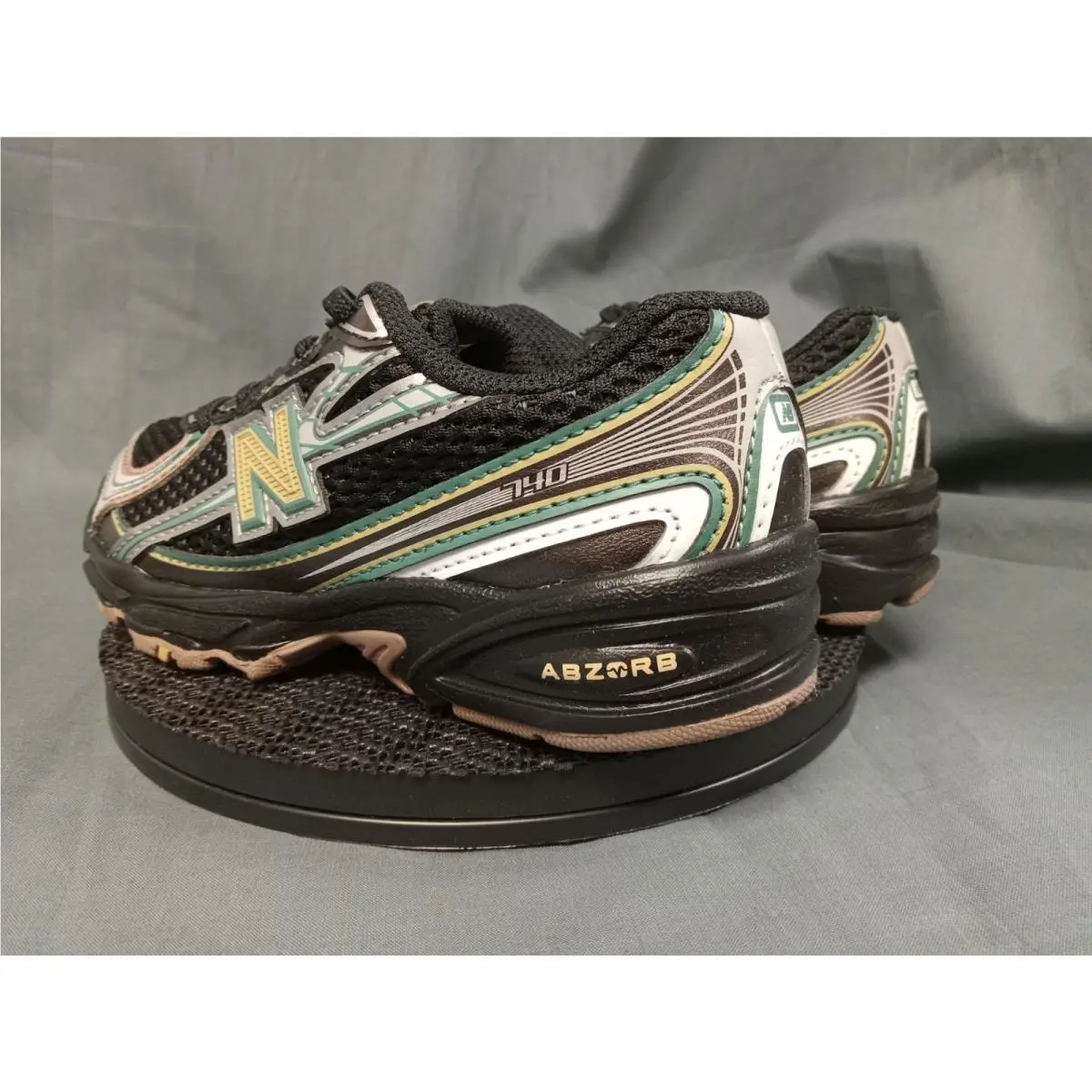 New Balance shoes - New Balance 740 - PZ740GO - Black (UPC: 198688954514) 4