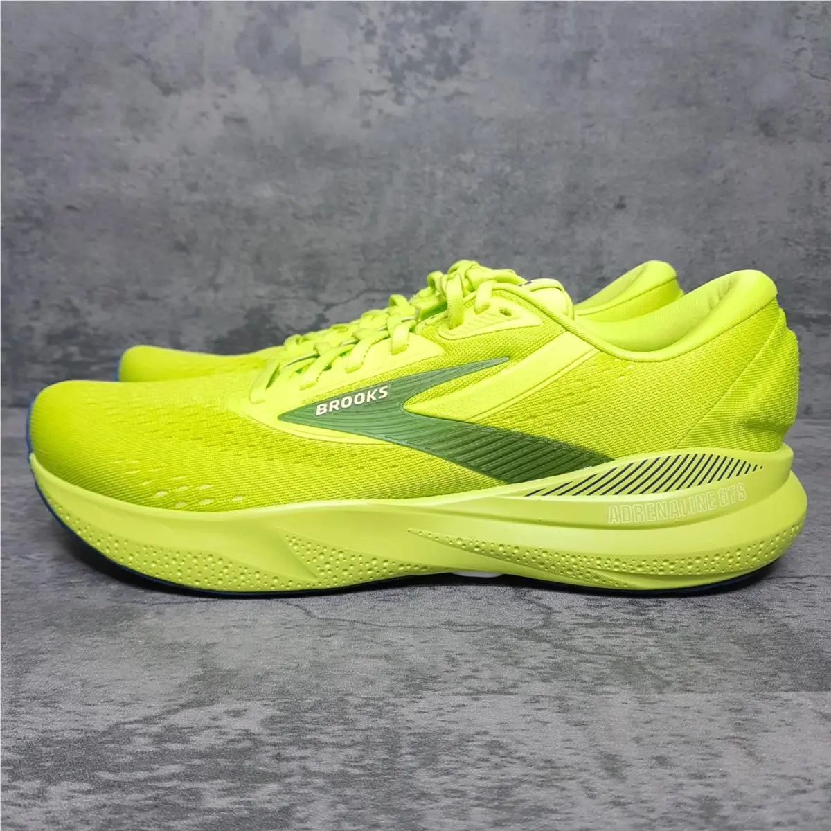 Brooks Adrenaline Gts 24 Running Shoes Mens Size 9 D Acid Lime Navy Green