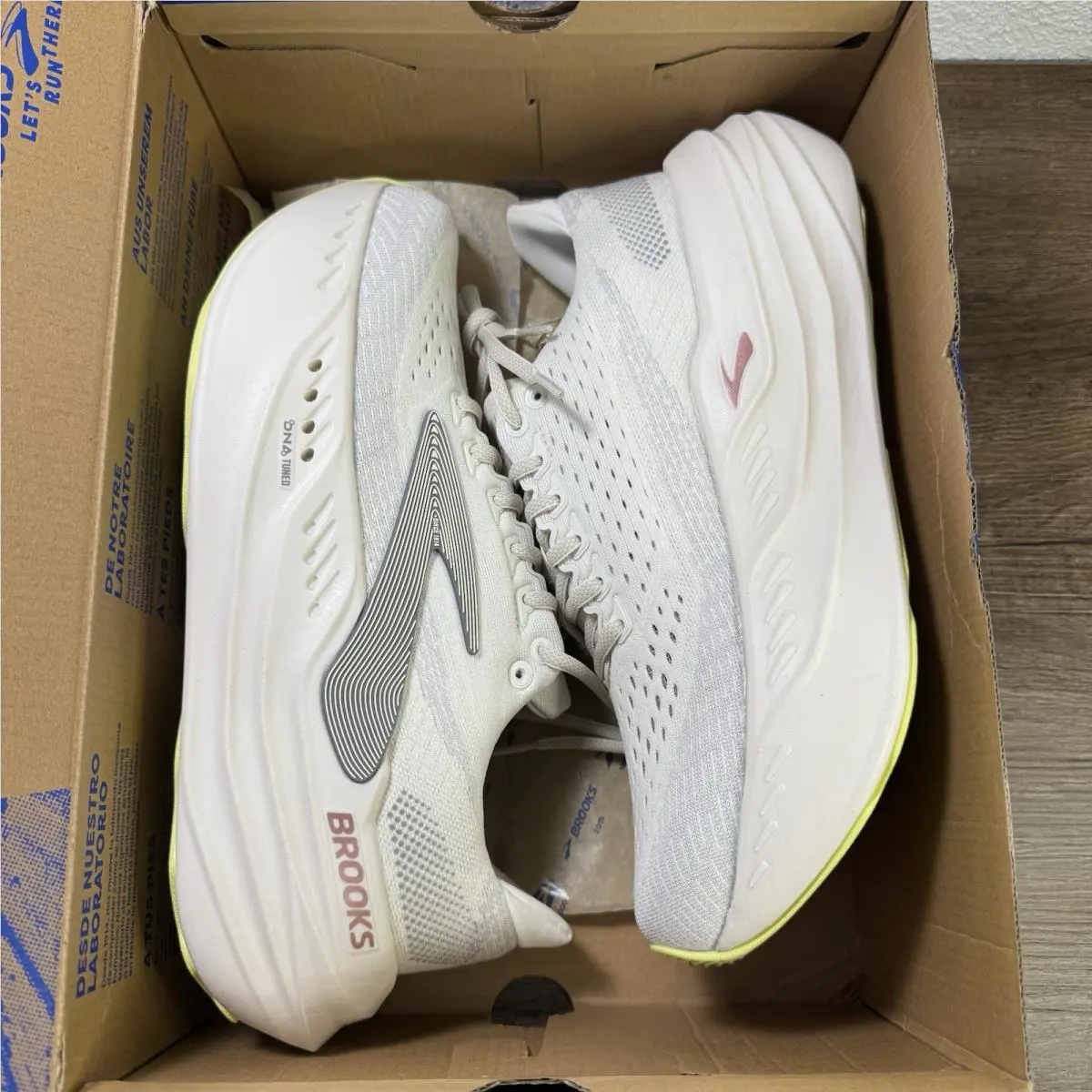 Brooks shoes - Brooks Glycerin Max - Glycerin Max - 120436-1B-115 - White 1