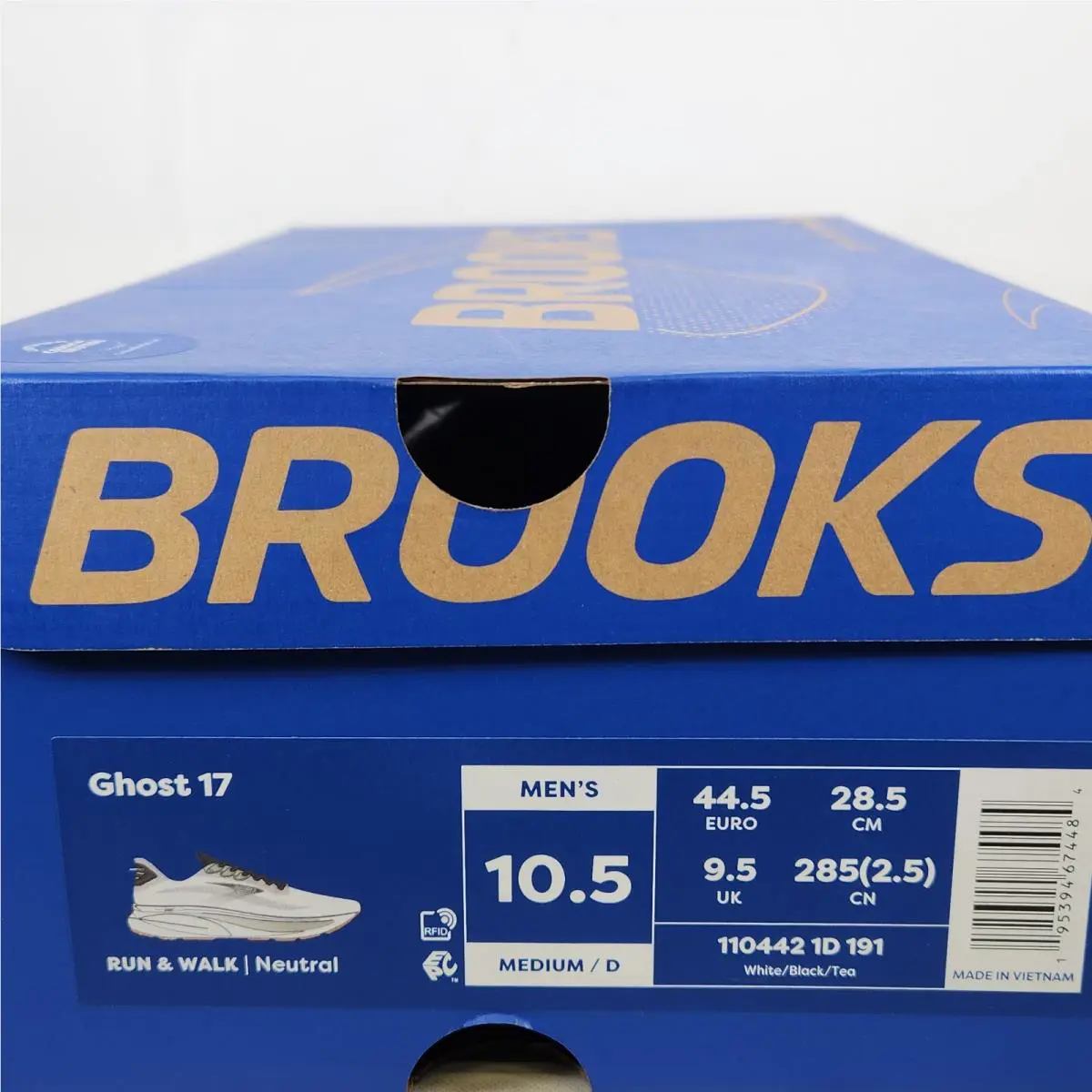 Brooks shoes - Brooks Ghost 17 - Ghost - White 5