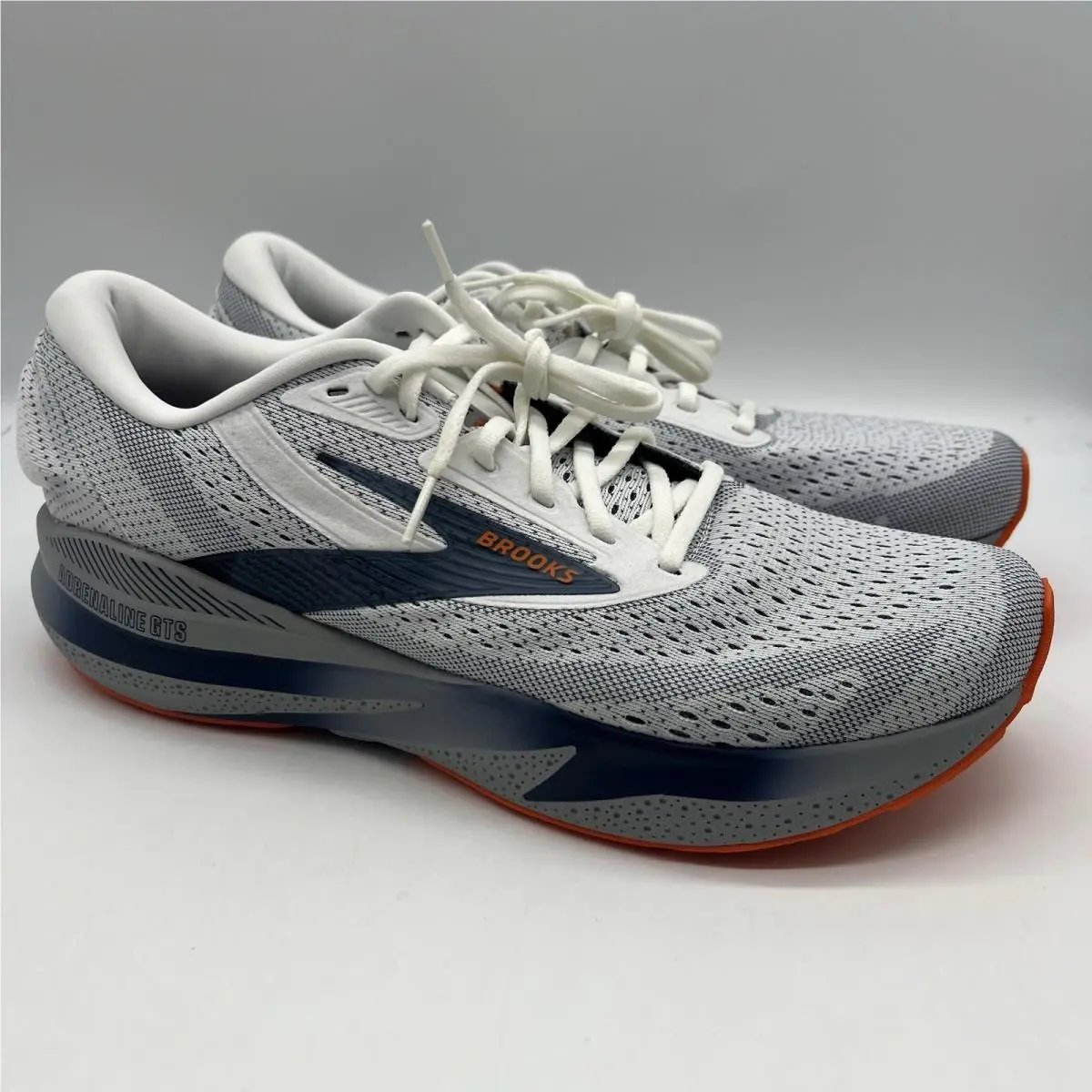 Brooks shoes - Brooks Adrenaline GTS 24 - Adrenaline GTS - 110437-1D-129 - Gray 0