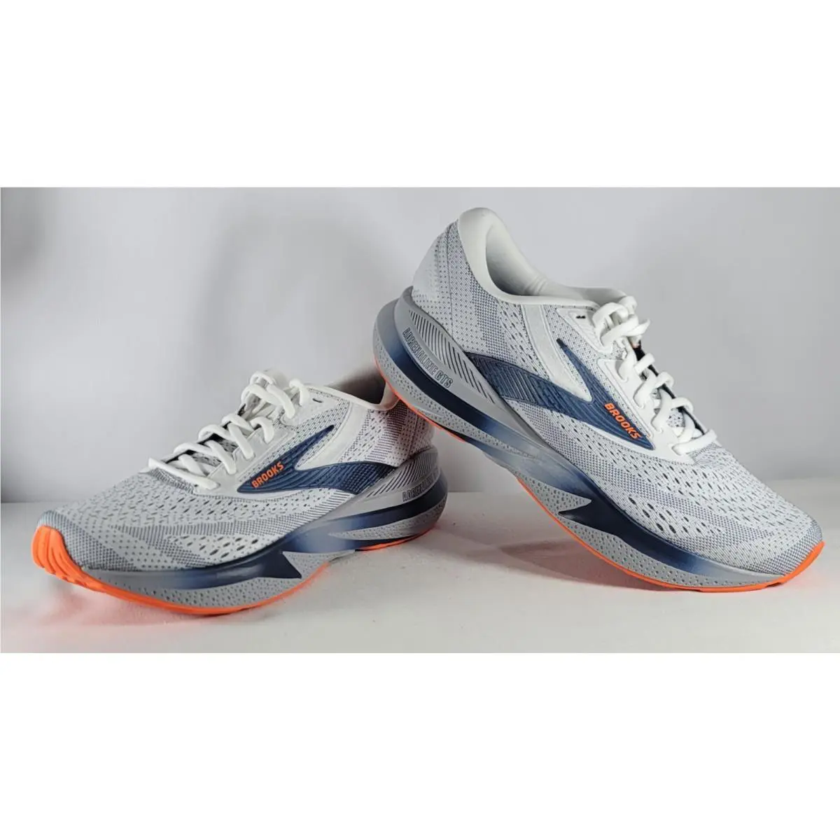 Brooks shoes - Brooks Adrenaline GTS - Adrenaline GTS - 1104371D129 - Grey (UPC: 195394585223) 0