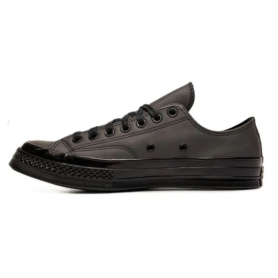 Converse shoes - Black 1