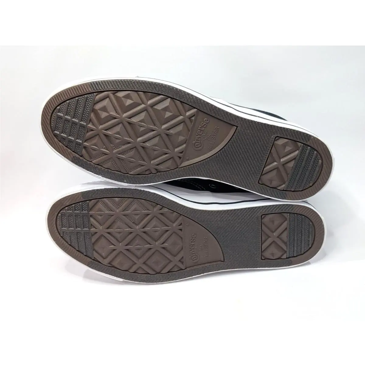 Converse shoes - Converse CTAS Malden Street Mid - A00811F - Black/White 16