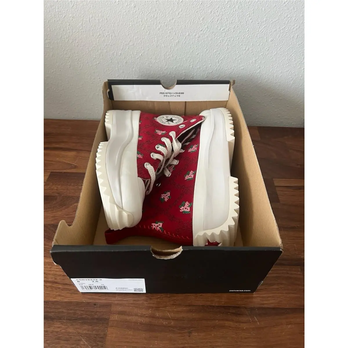 Converse shoes - Converse Run Star Hike - Run Star Hike - A14885C - Red (UPC: 194435455419) 0