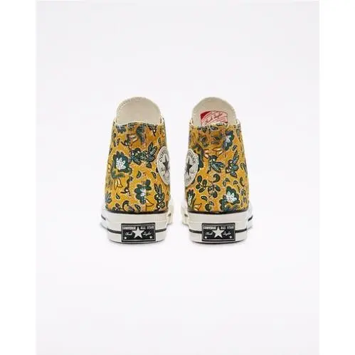 Converse shoes - Gold 4