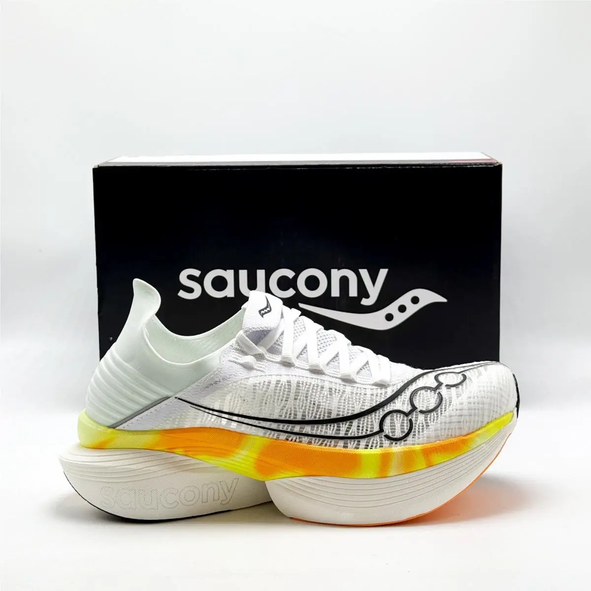 Saucony shoes - Saucony Endorphin Elite 2 - Endorphin Elite - S30994-97 - White 4