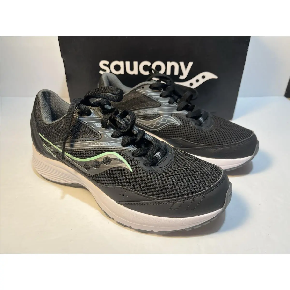 Saucony Excursion TR15 Black Jade Wide Women`s Running Shoes Sz 8.5 Wide