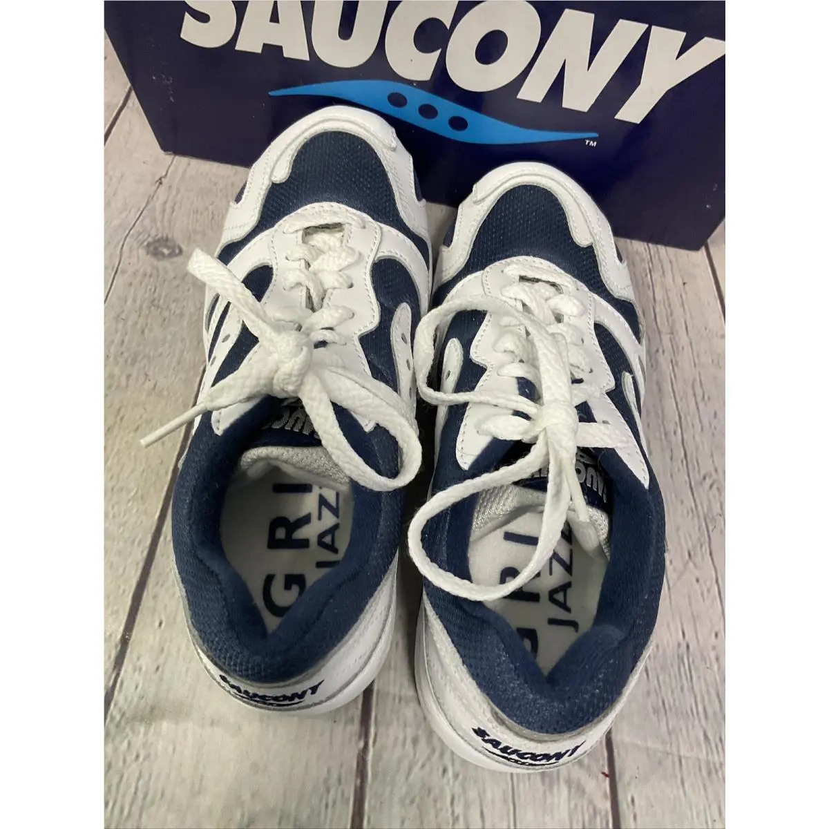 Saucony shoes - White 6