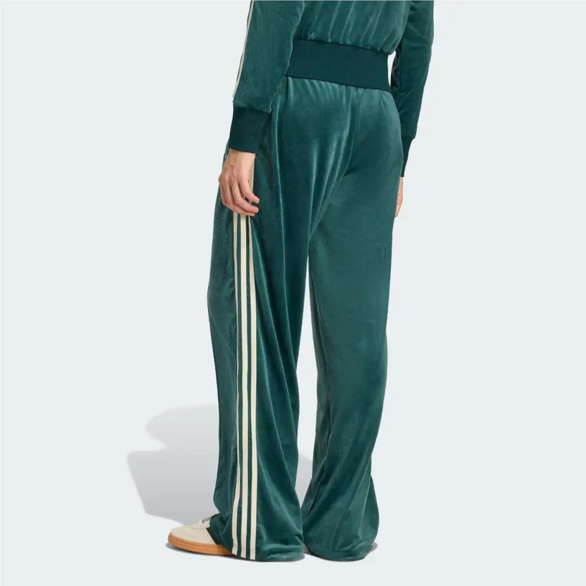 Adidas clothing - JW5268 - JW5268 - Aurora Ivy 11