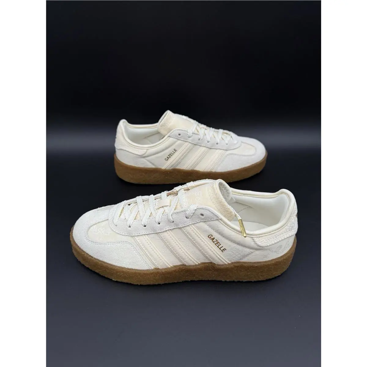 Adidas shoes - White 23