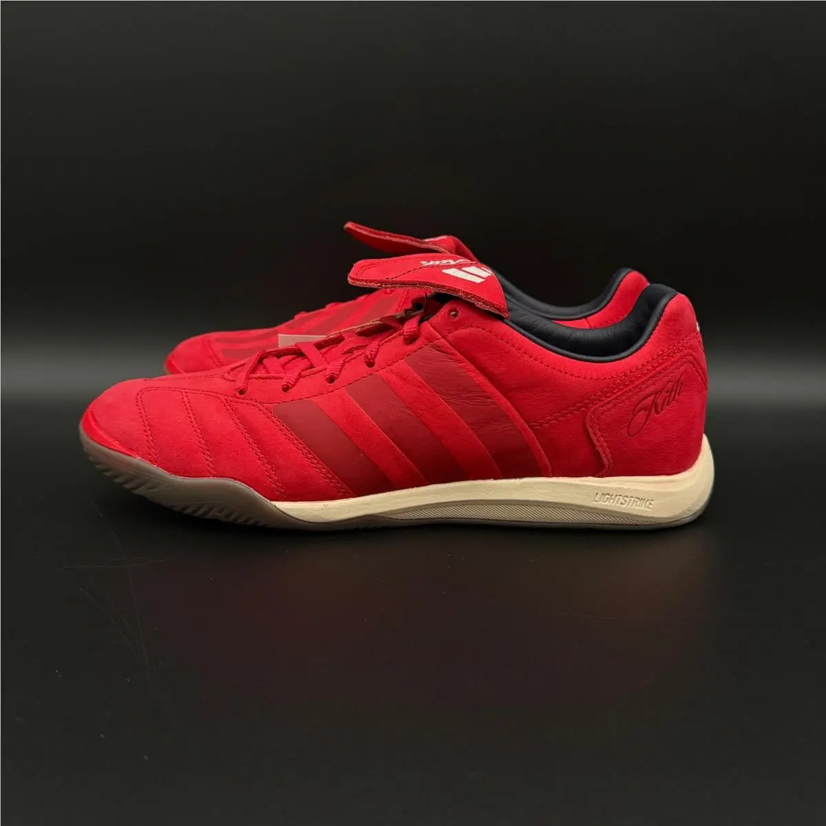 Kith x Adidas Predator 2002 IC Red White Men Soccer Shoes Sneaker 084