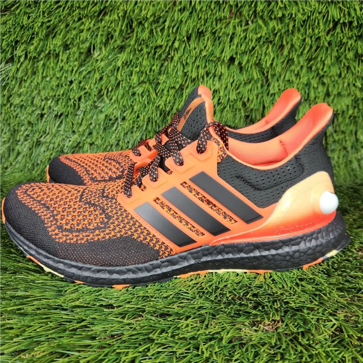 Adidas Ultraboost 1.0 x Fortnite Fishstick Mens Size 9 Orange Black White JQ0715