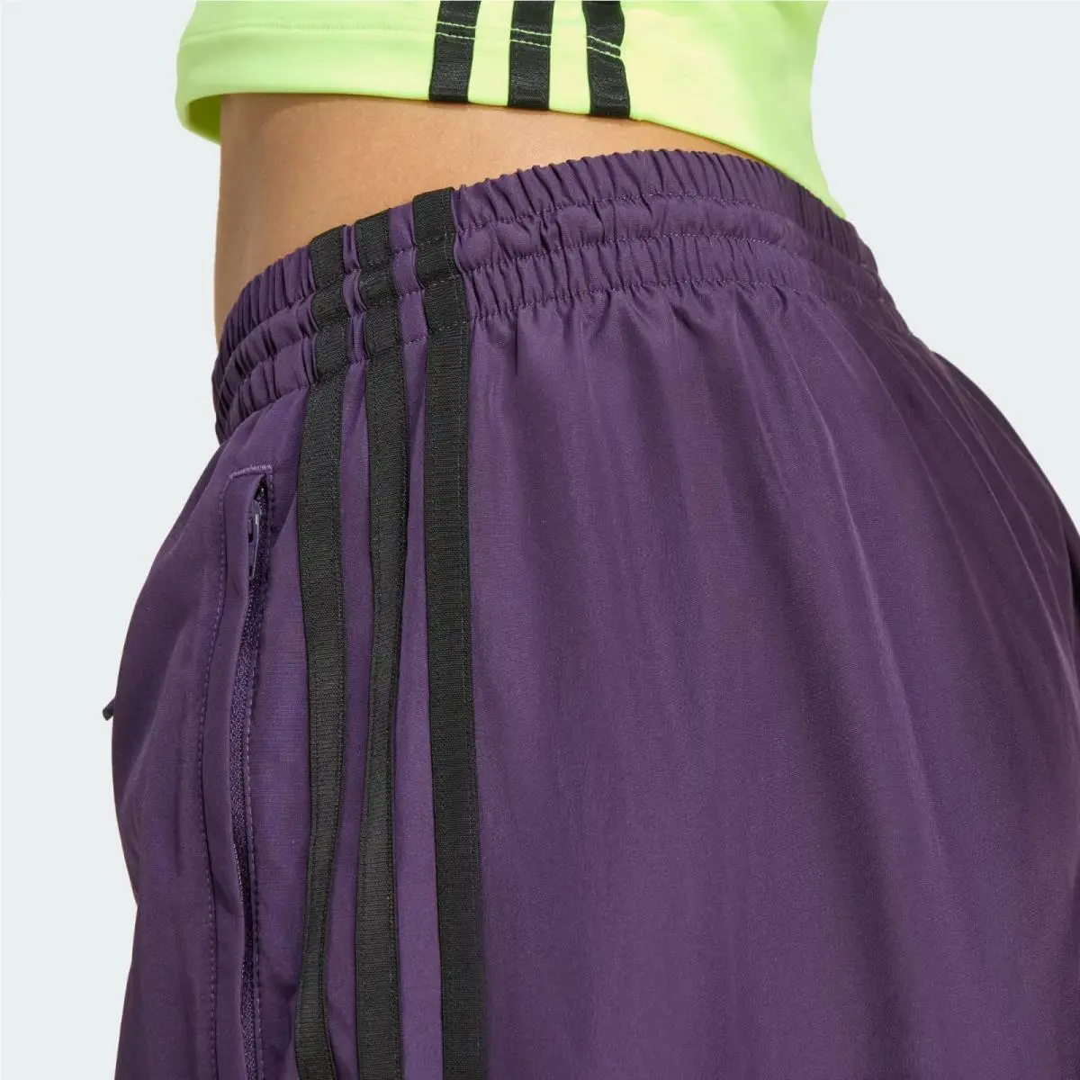 Adidas clothing - JV7494 - JV7494 - Aurora Plum / Black 4