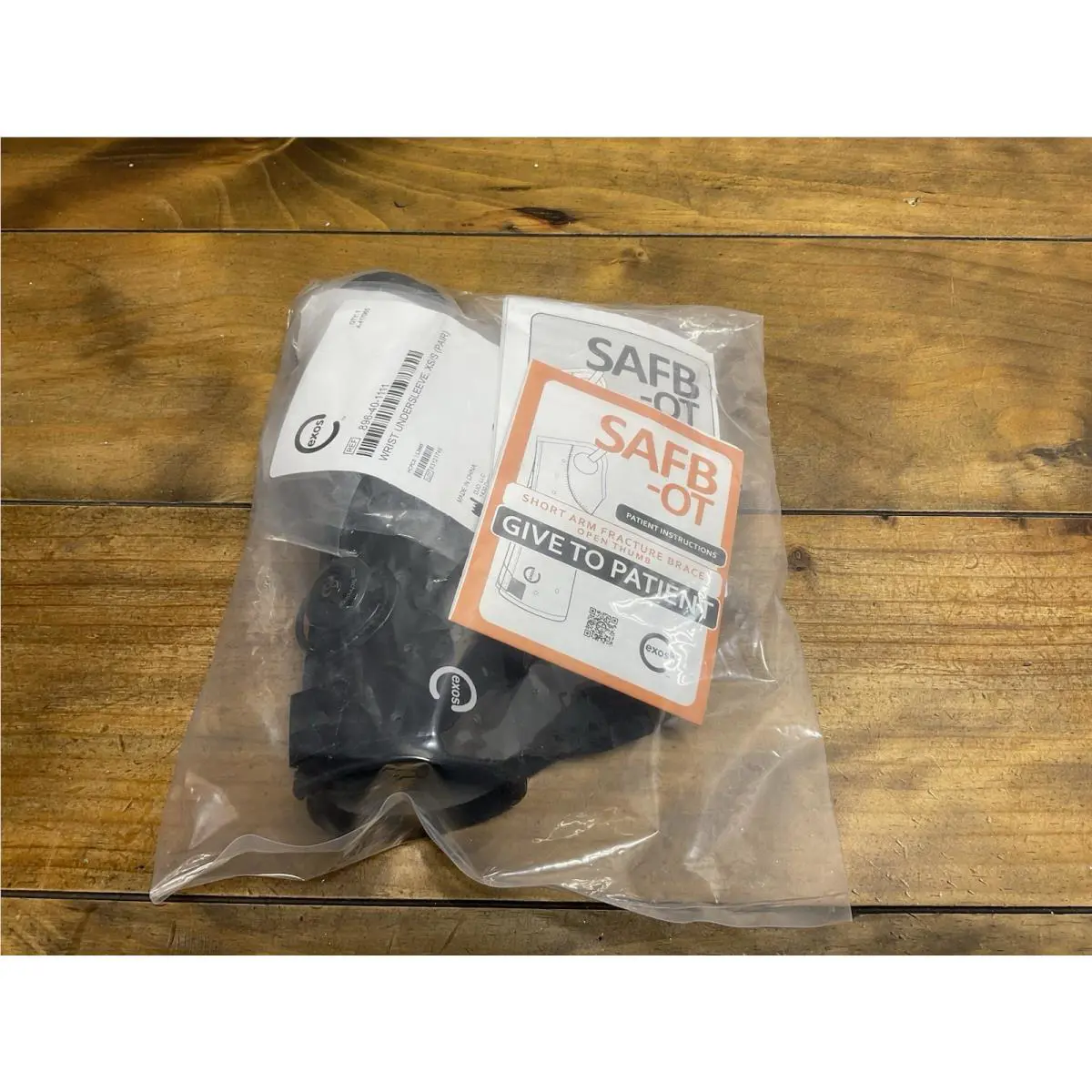 Exos Short Arm Fracture Brace Open Thumb Xs/s Wrist Undersleeve