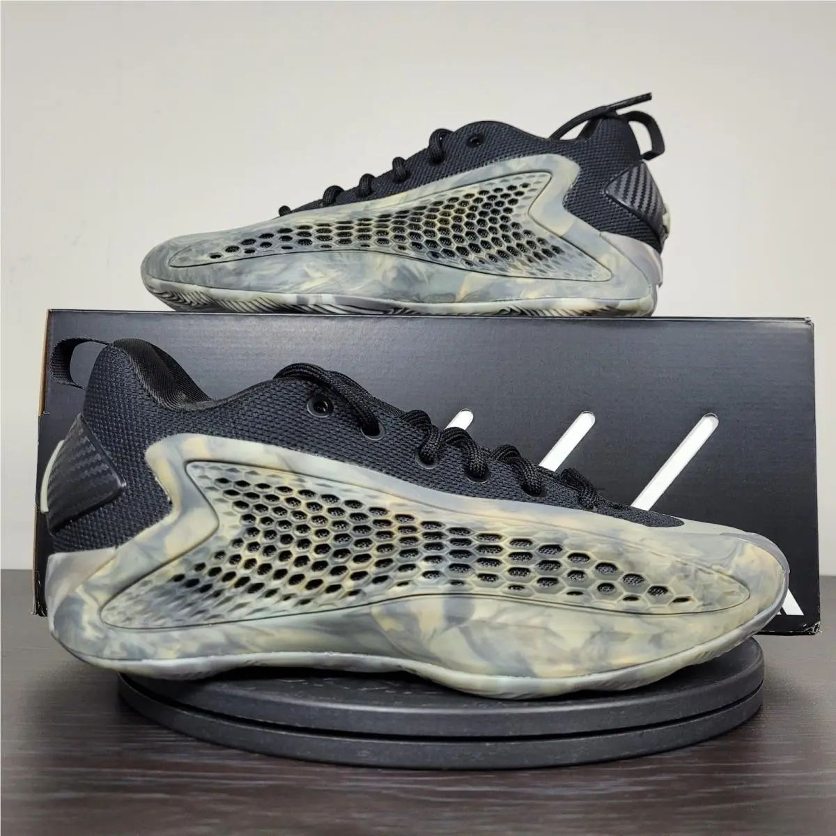 Adidas A.e. 1 J Low Basketball Shoes Silver Pebble Black JI4074 Youth Sz 4.5