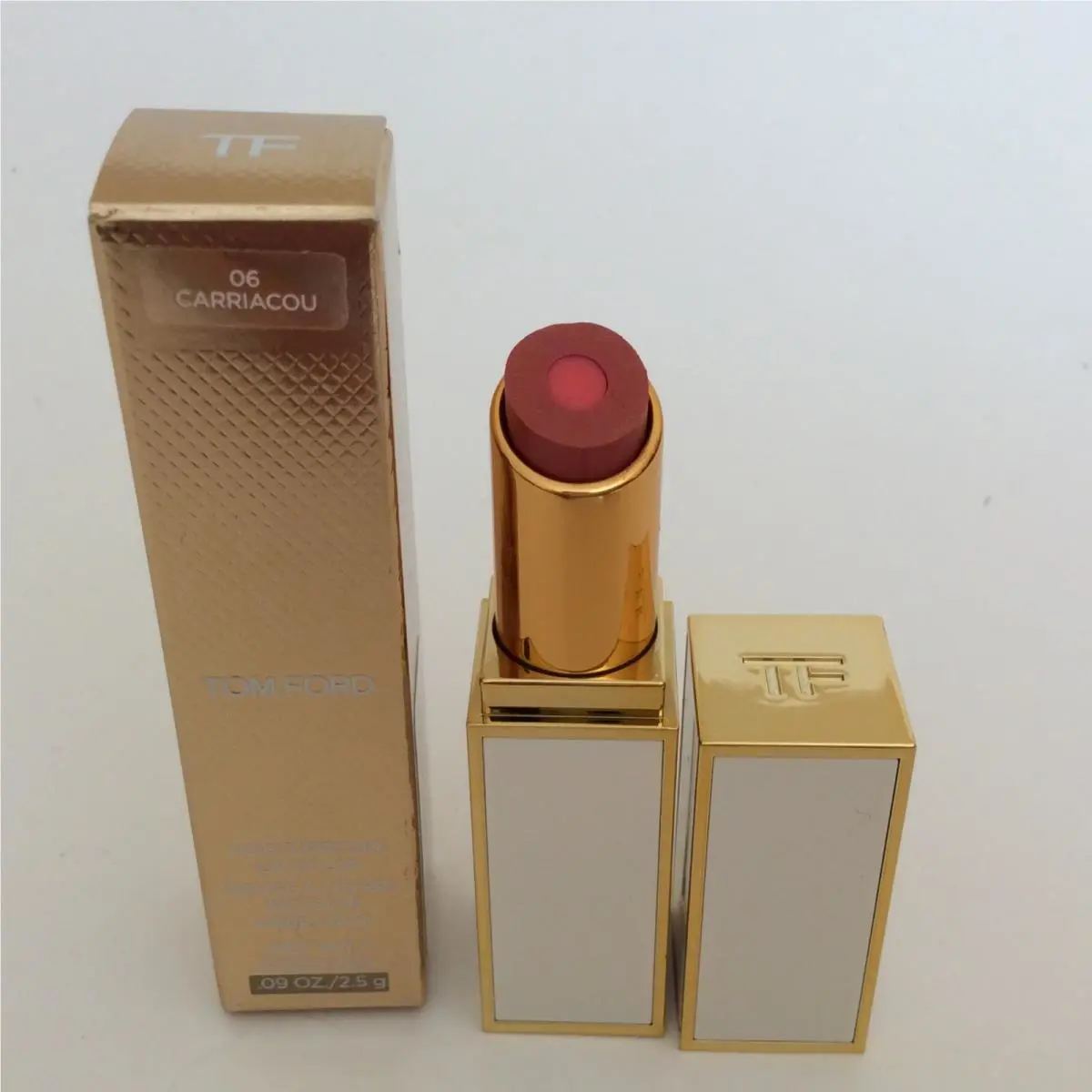 Tom ~ Moisturecore Lip Color ~ Ford Moisturecore Lip Color 06 Carriacou .09 OZ Full Size Boxed