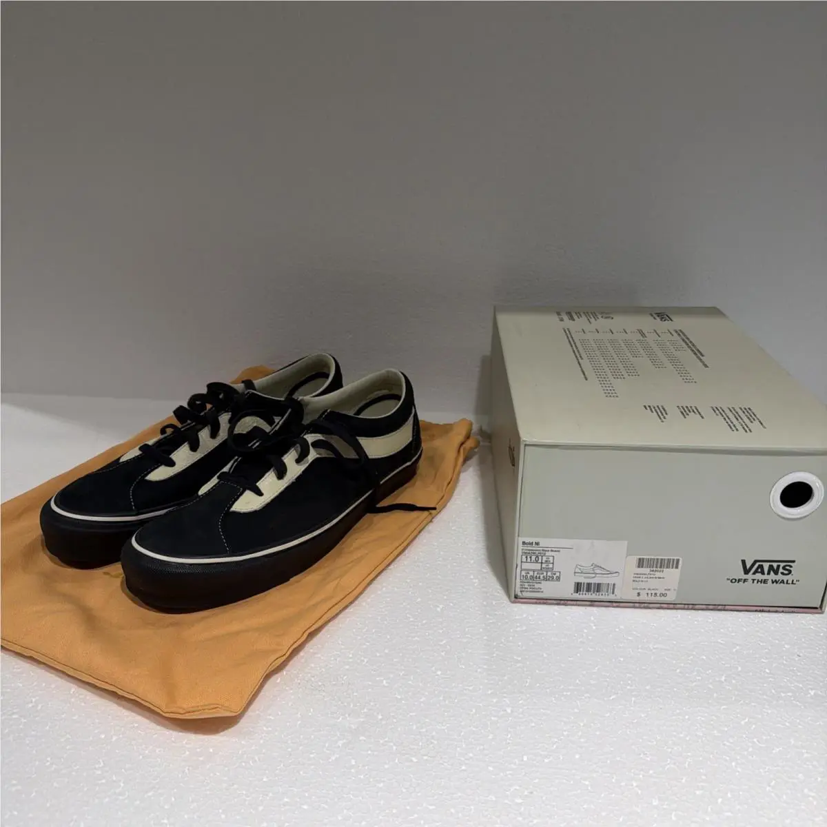 Vans shoes - VANS Vault - Vault - Black (UPC: 196244813930) 0