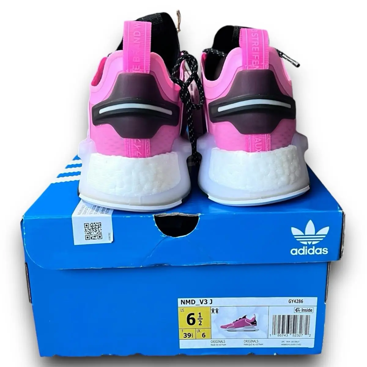 Adidas shoes - adidas NMD V3 - NMD - Pink 2
