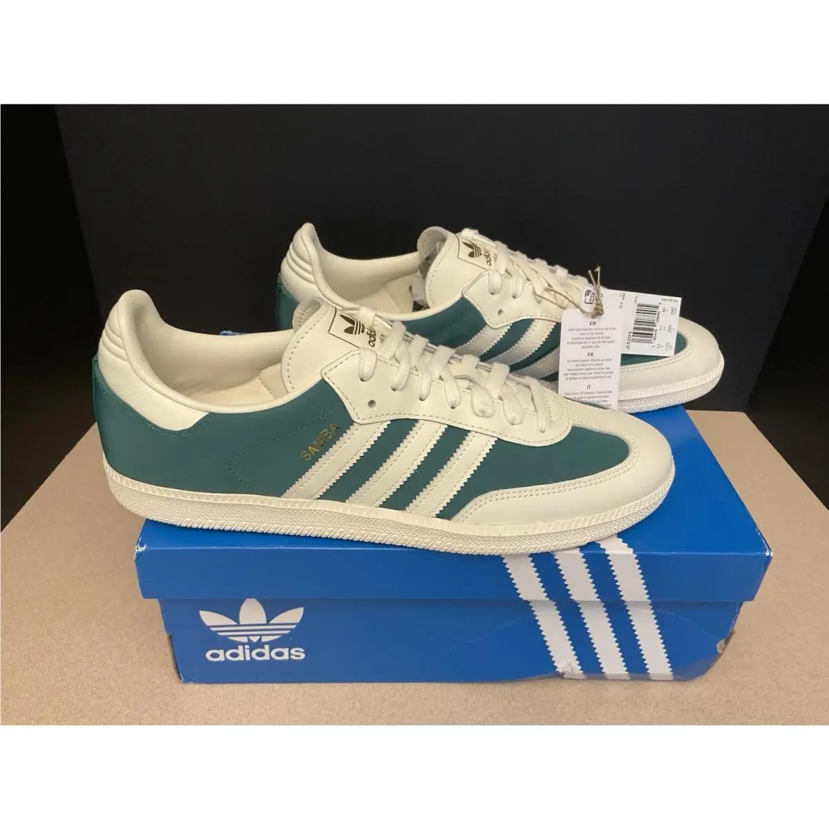 Mens Adidas Samba OG Low Off White/green Athletic Shoes. Size 11.5. Awesome