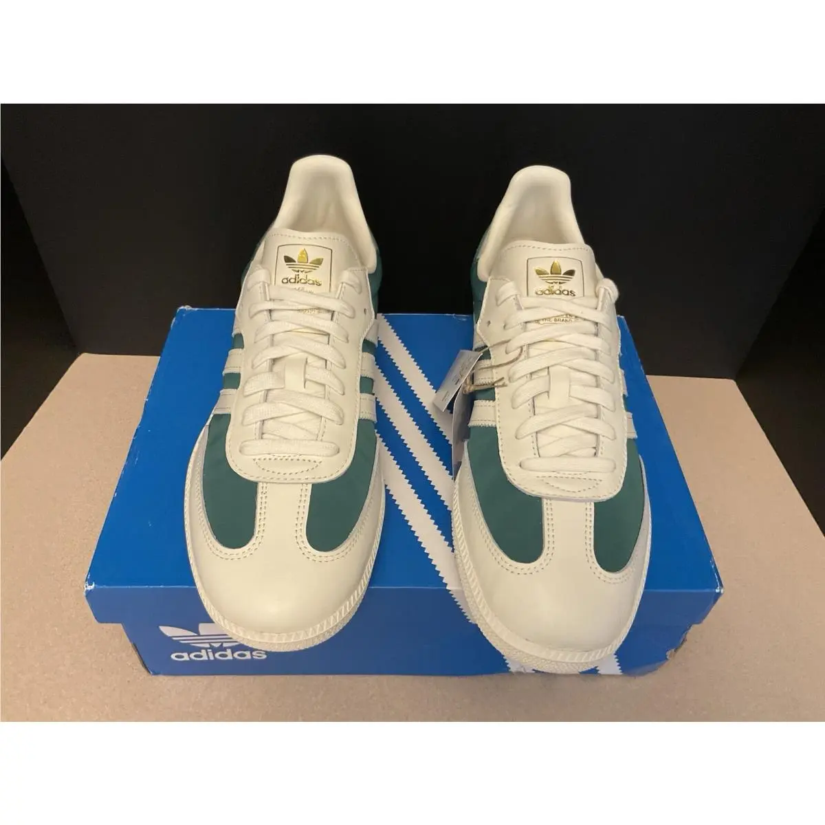 Adidas shoes - adidas Samba OG - Samba - Off White/Off White/Collegiate Green 1