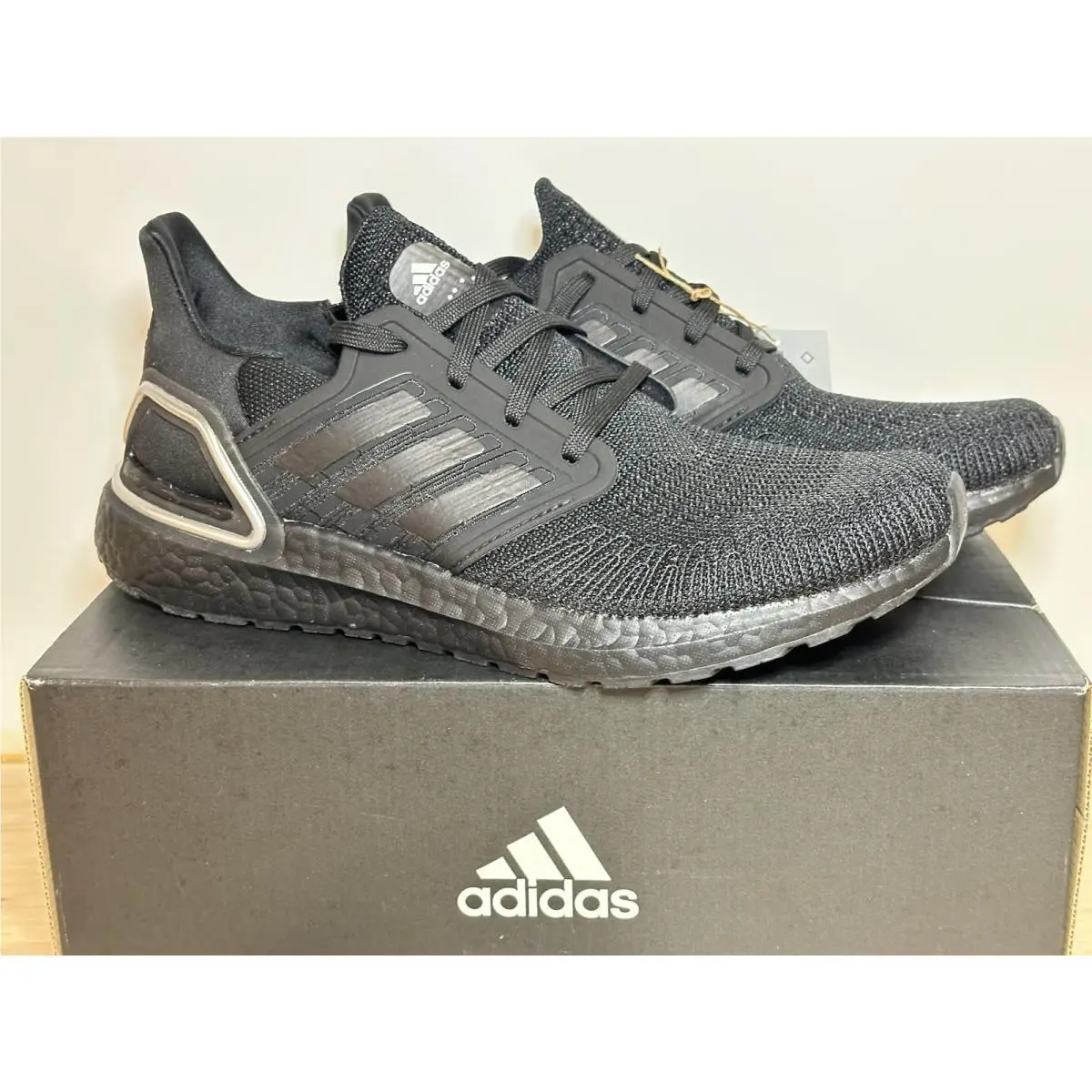 Men Size 8 Adidas Ultraboost 20 Black Running Sneaker FV8333