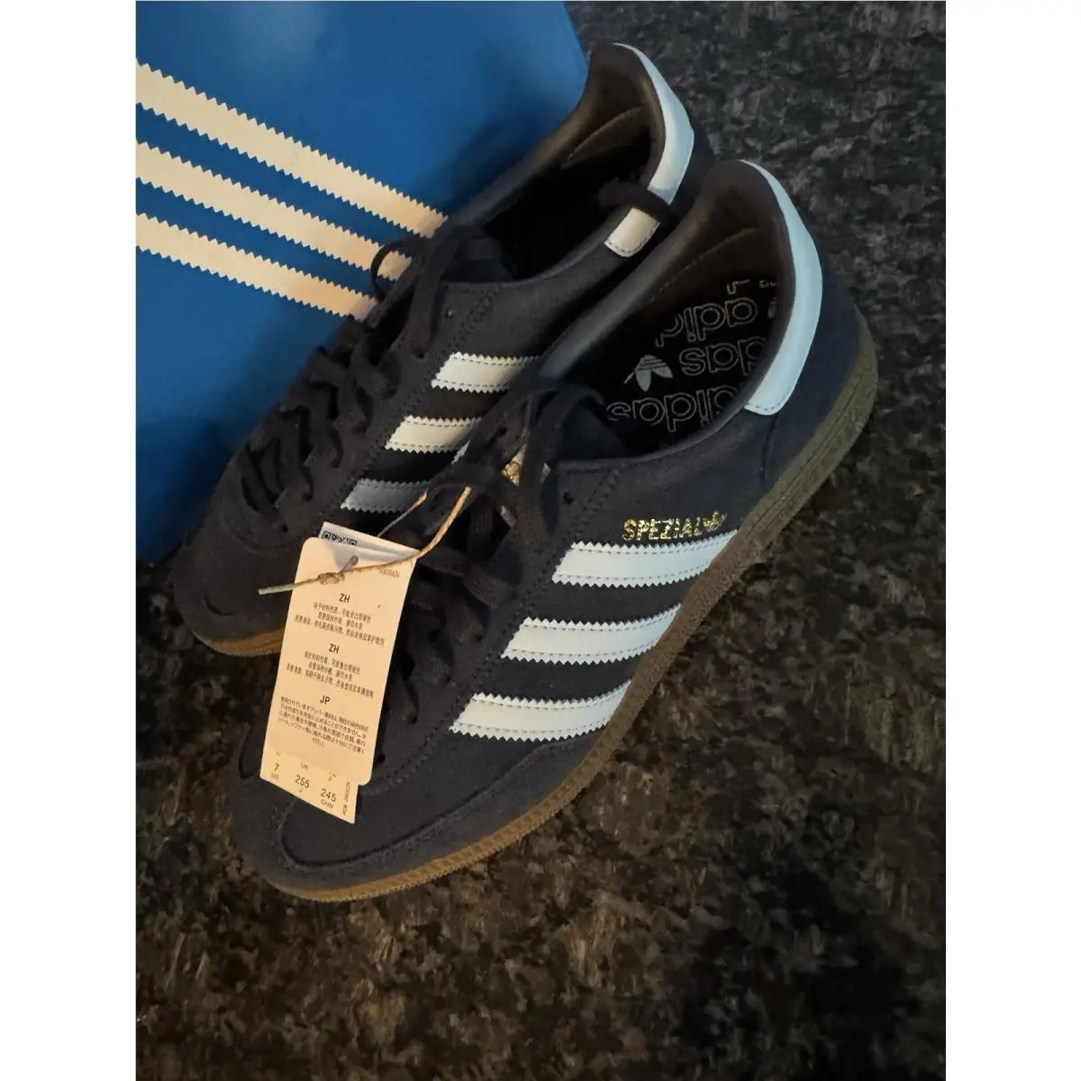 Adidas shoes - adidas - IH8011 - Collegiate Navy/Clear Sky/Gum 1