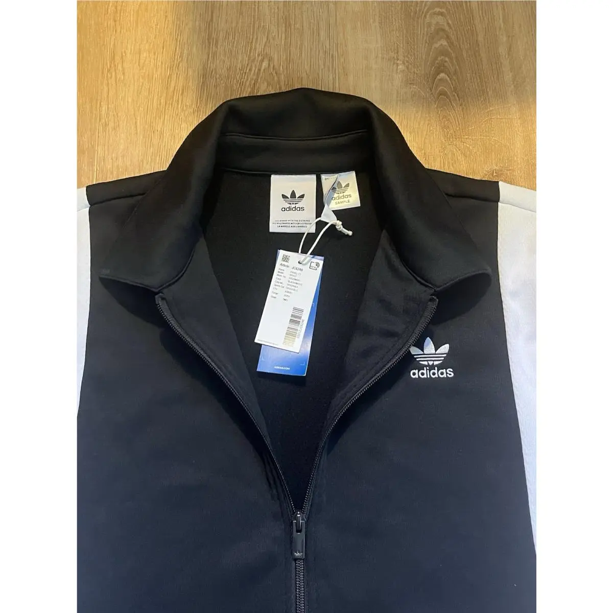 Adidas clothing - adidas Adicolor Panel - Adicolor Panel - JC6248 - Black 6