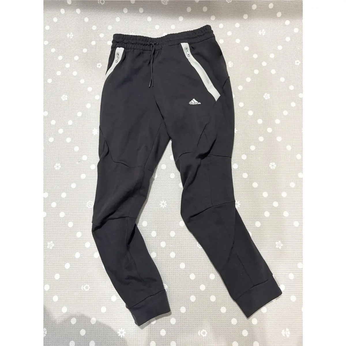Adidas clothing - KE9020-205 KE2093-205 - KE9020-205 KE2093-205 - Gray (UPC: 197626634600) 2