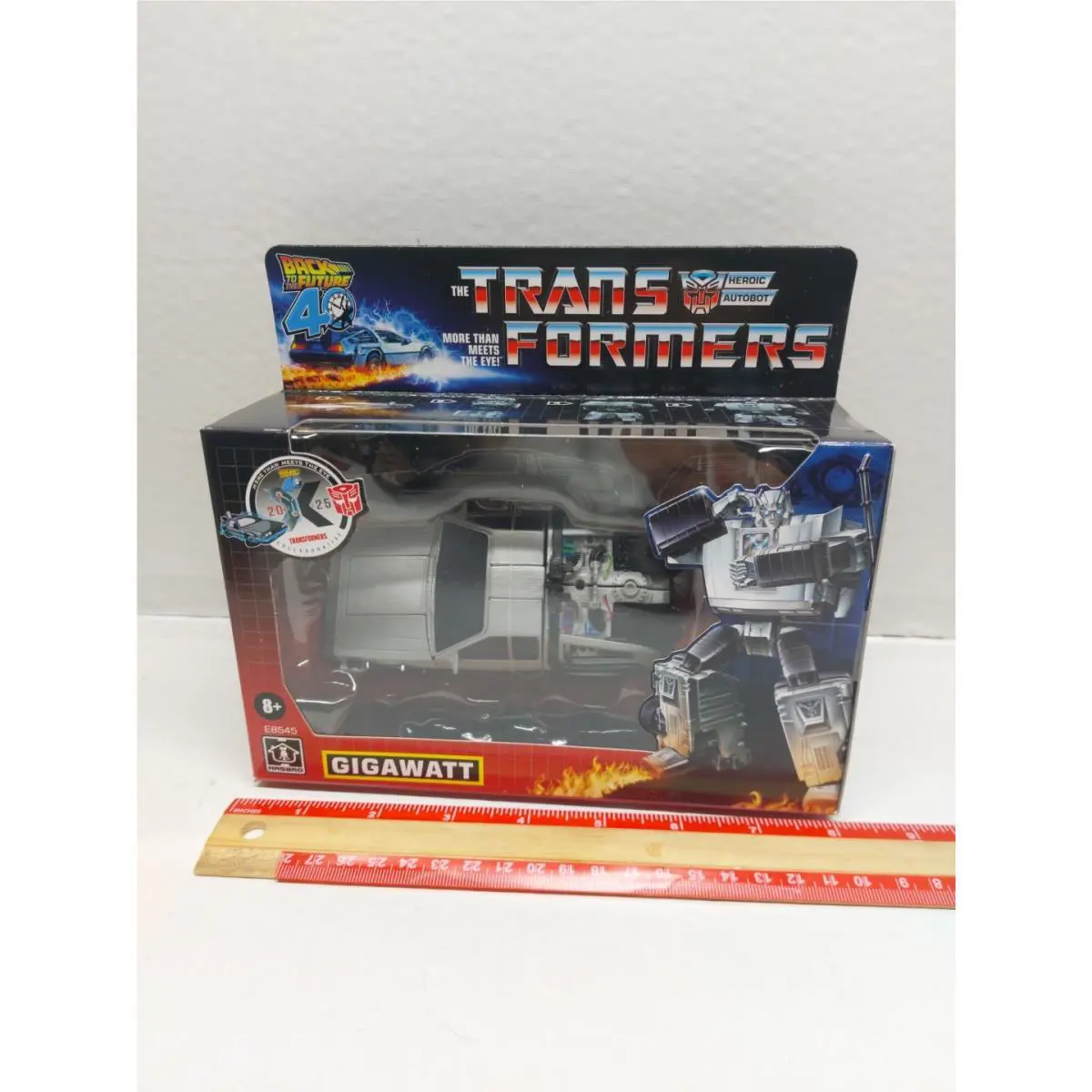 Transformers Collaborative Back To The Future 40th Gigawatt G1 Style N