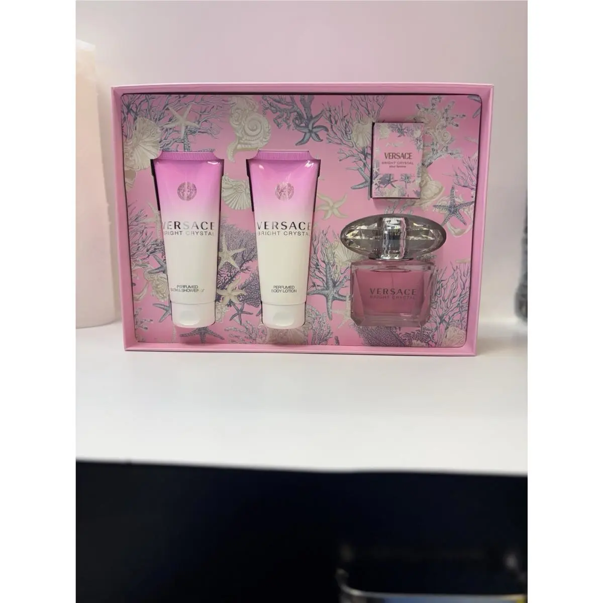 Versace Bright Crystal Eau de Toilette 4 Piece Gift Set