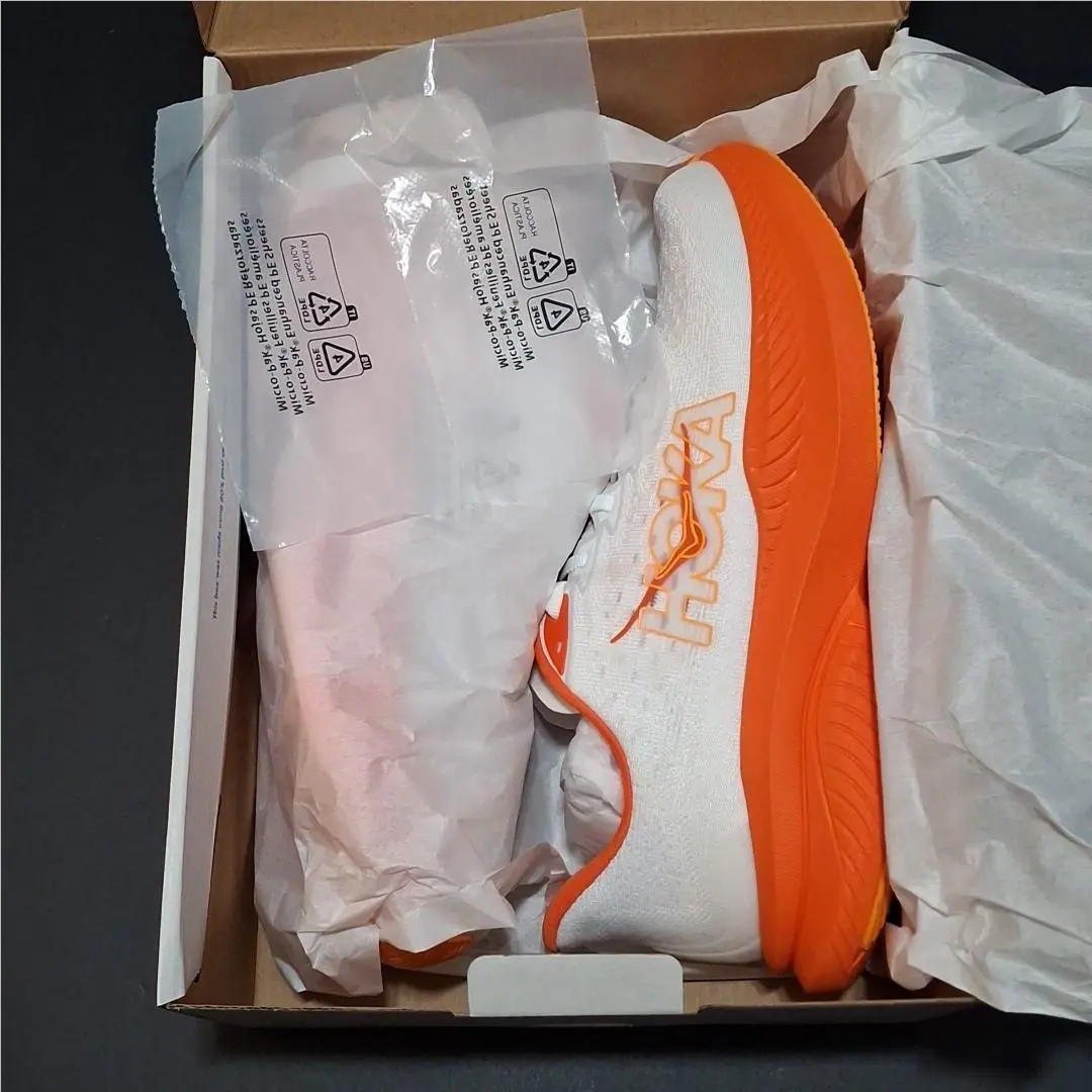 Hoka shoes - Hoka One One HOKA Mach 6 - 1147790-FLV - White 0