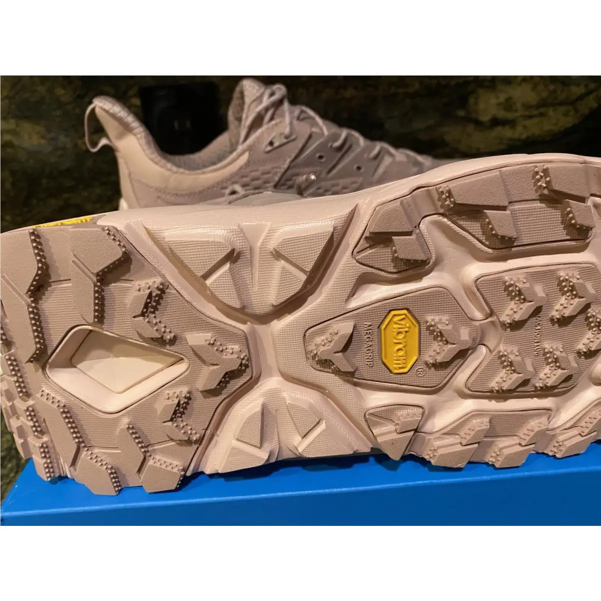 Hoka shoes - Hoka Kaha 2 - Kaha - Pale Mauve/Peach Whip 2