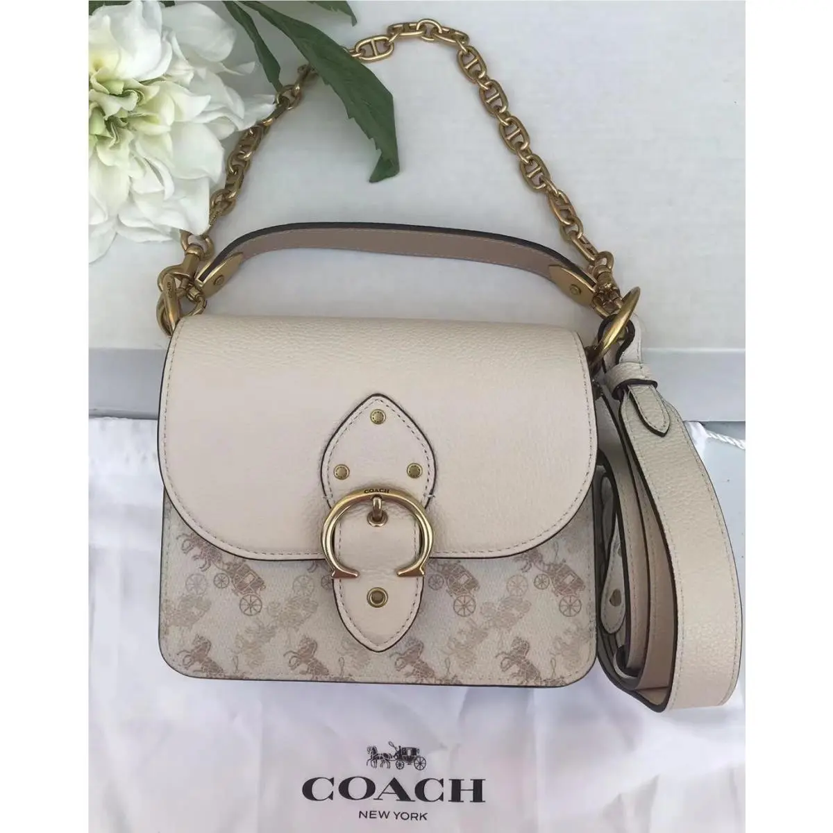 Coach 4603Beat Shoulder Bag 18 W/ Horse Carriage Print Chalk Taupe White