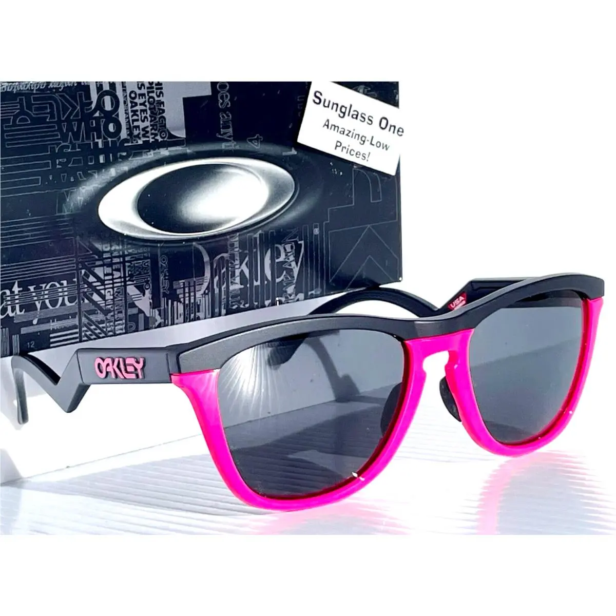 Oakley Frogskins Hybrid Black Neon Pink Polarized Galaxy Black Sunglass 9289-04