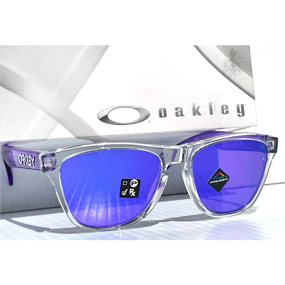 Oakley Frogskins Xxs Shiny Clear Prizm Violet Youth Sunglass J9009-03