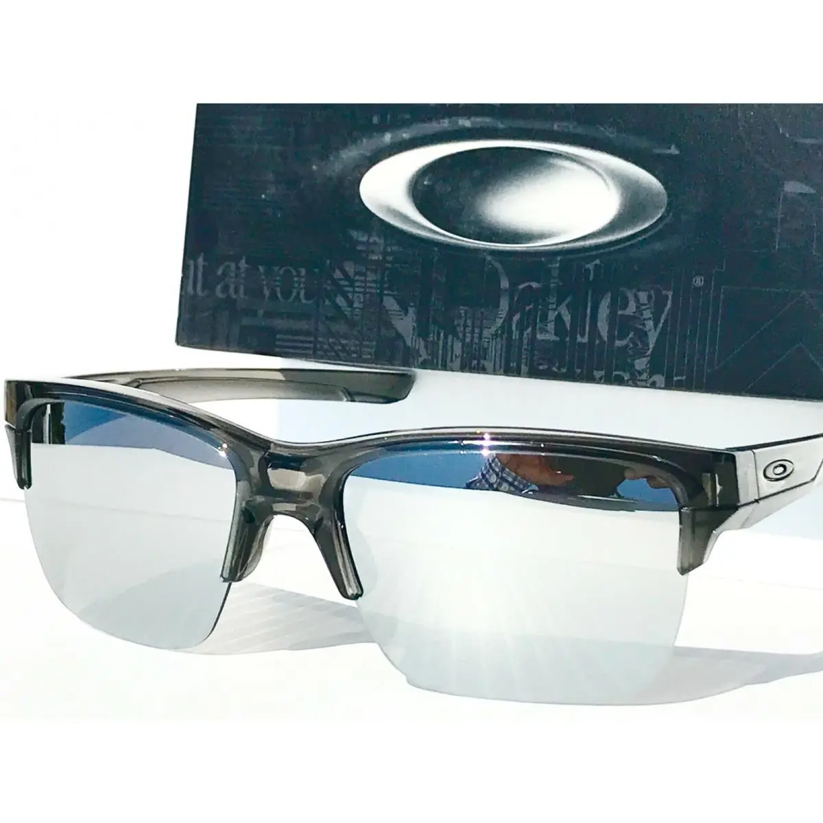 Oakley Thinlink Grey Smoke w Polarized Galaxy Mirror Chrome Sunglass 9316