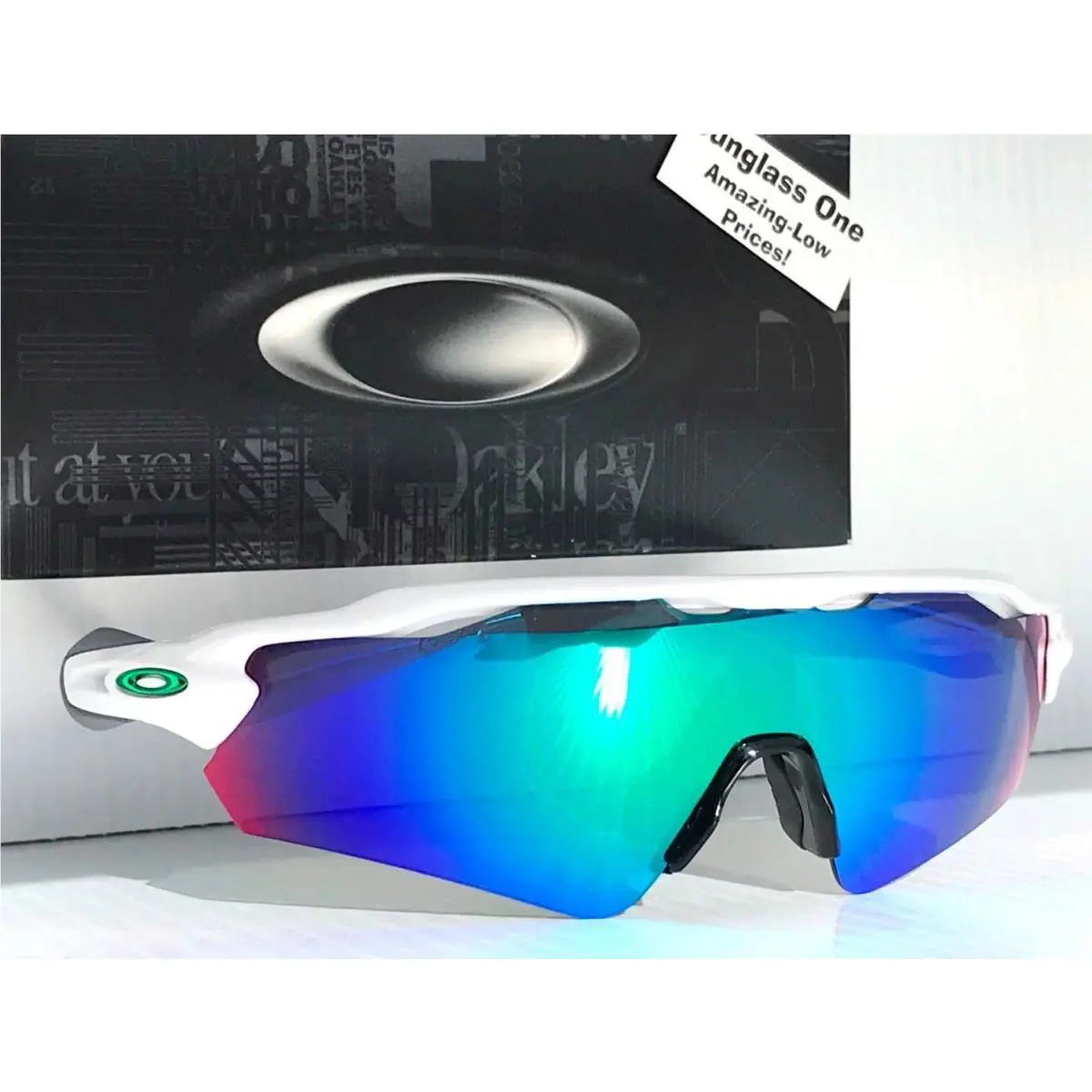Radar EV Path Shiny White Polarized Galaxy Jade Lens Sunglass 9208 by Oakley