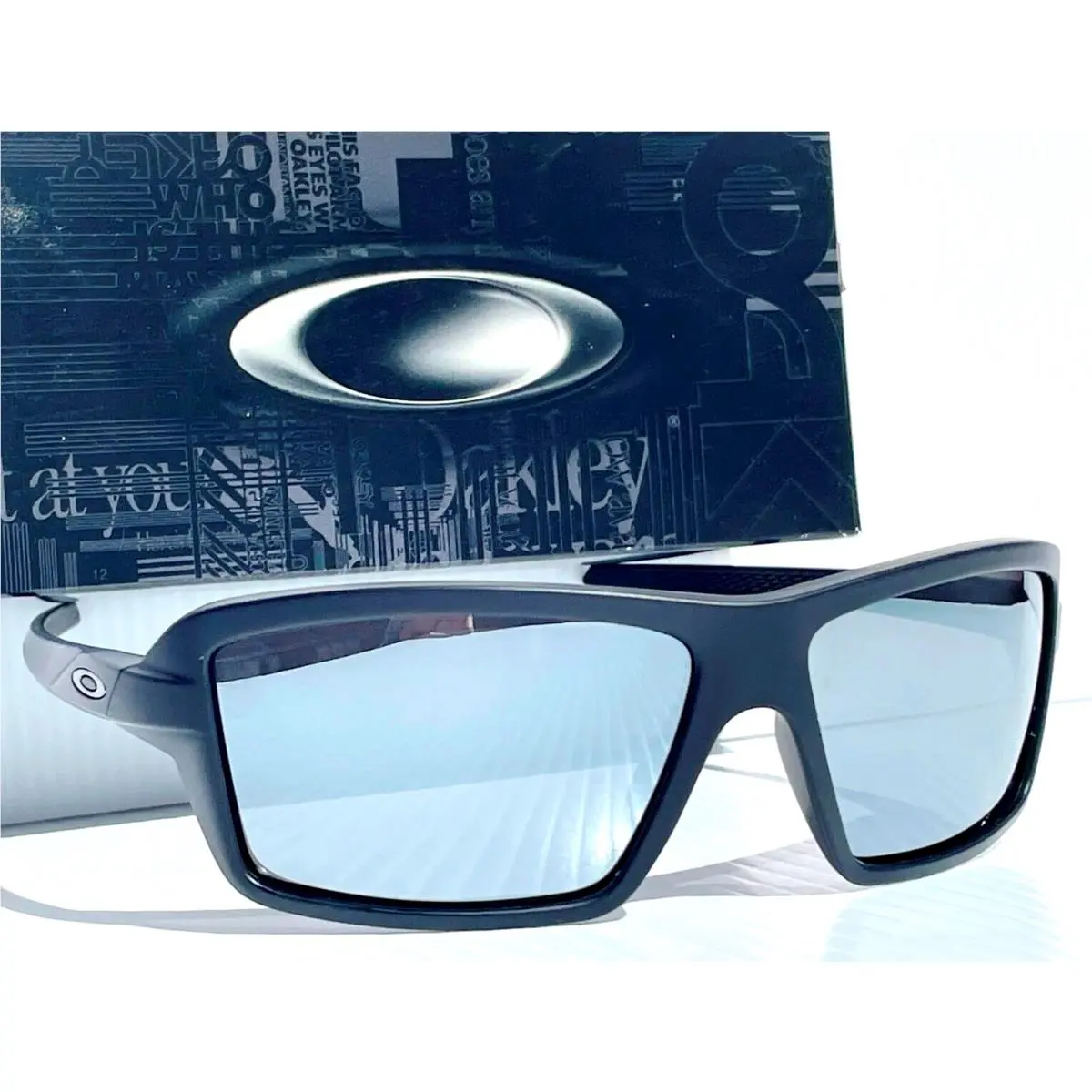 Oakley SI Cables Matte Black Polarized Galaxy Chrome Lens Sunglass 9129