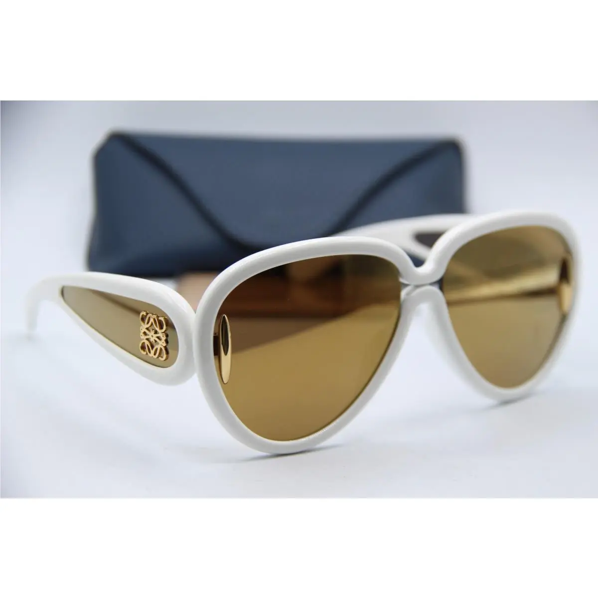 Loewe LW 40132I 25G White Gold Mirrored Frames Sunglasses 65-14